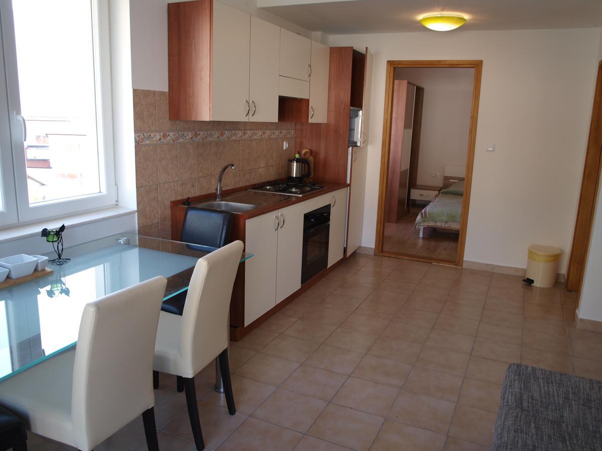 Apartments Nadia Igrane Exterior foto