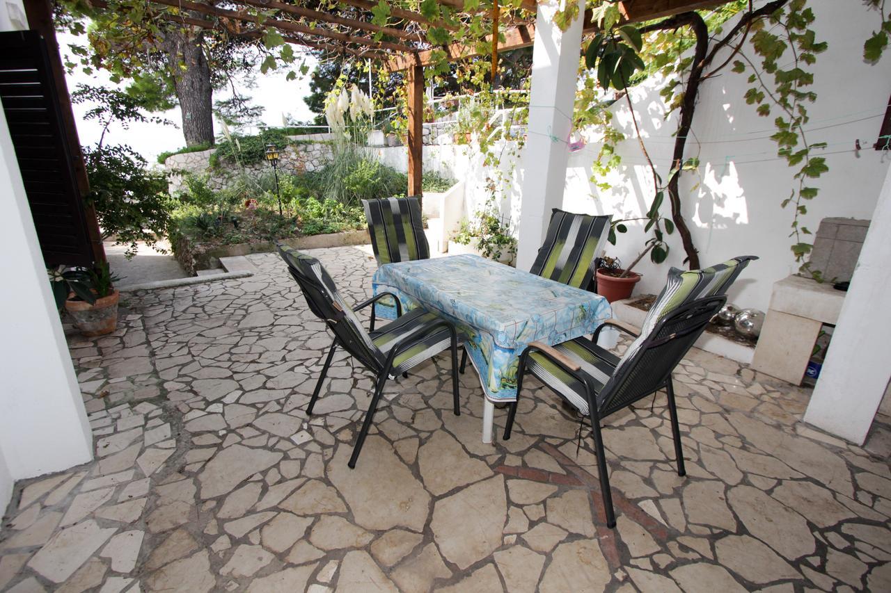 Apartments Nadia Igrane Exterior foto